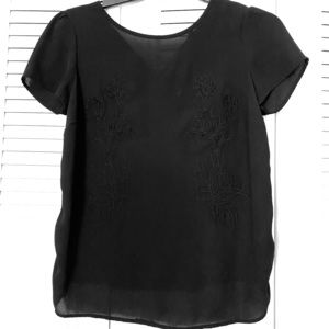 Black blouse 🖤